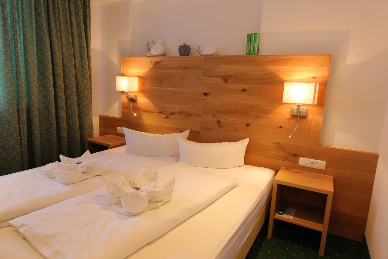 Hotel Tirolerhof Лойташ Экстерьер фото